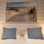Ostseecamp Lübecker Bucht Beachbox Einzelstück Für 2 *